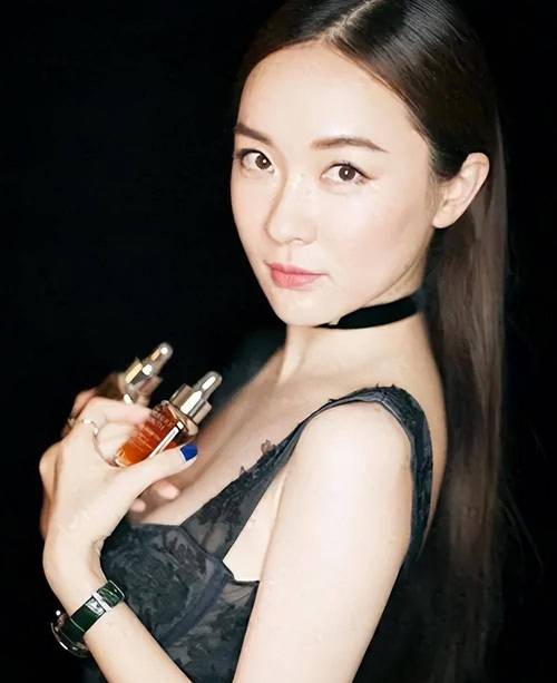 娱乐圈规则解读：霍思燕与行业生态、技术发展的关系