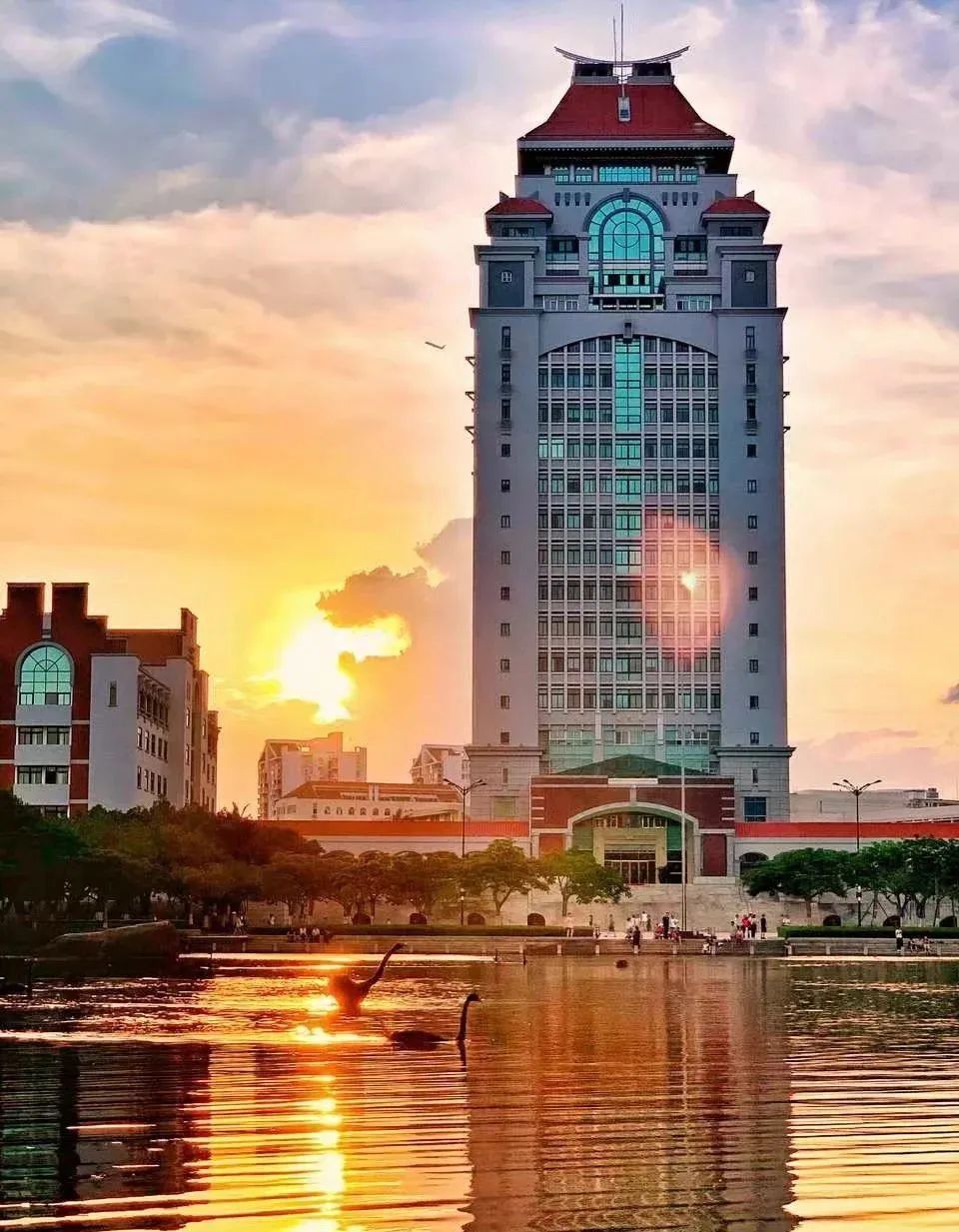 全国高校美食地图 高校食堂哪家强_江西黑暗料理网红,_高考志愿填报 大学食堂推荐