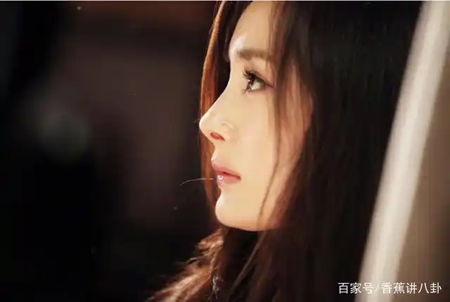 有脚气的女明星_杨幂脚臭事件_杨幂黑点揭秘