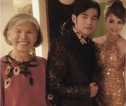 娱乐圈妈宝多_朱雨辰妈妈 奇葩婆婆 控制欲