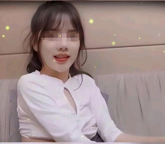 潘甜甜三部曲吃瓜风险：好奇别踩法律红线，点击或判刑